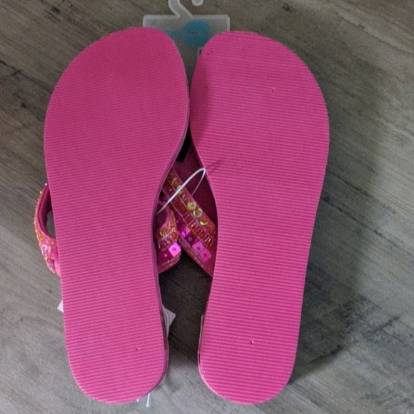 Pink beaded thing flip flops sz 8 - Picture 3 of 3